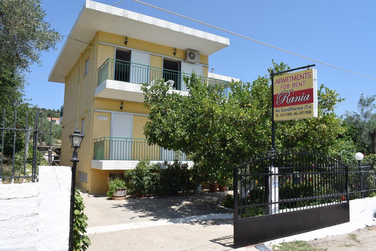 Apartments Rania Tolo Ngoại thất bức ảnh