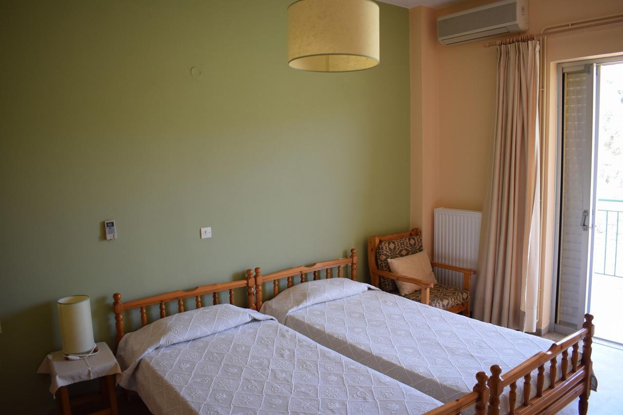 Apartments Rania Tolo Ngoại thất bức ảnh
