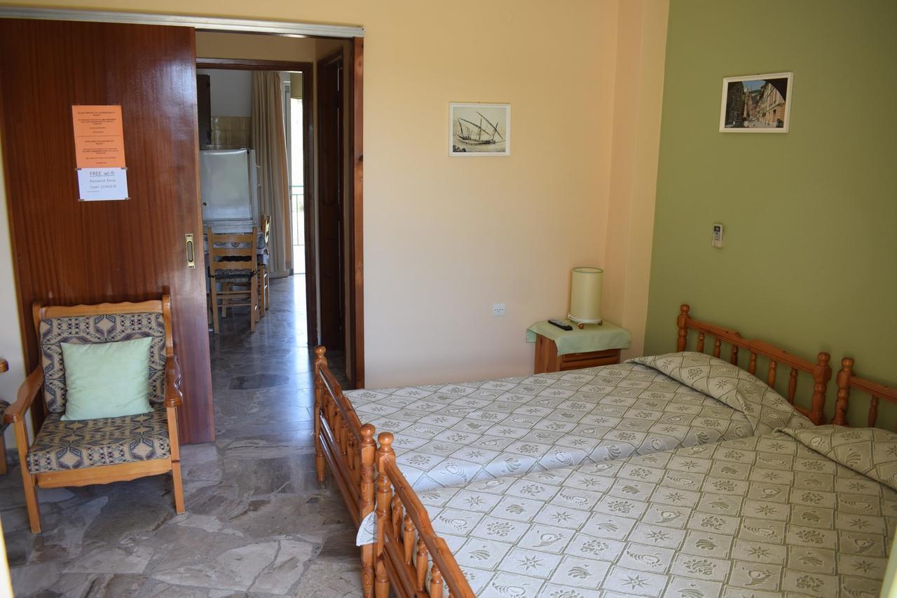Apartments Rania Tolo Ngoại thất bức ảnh